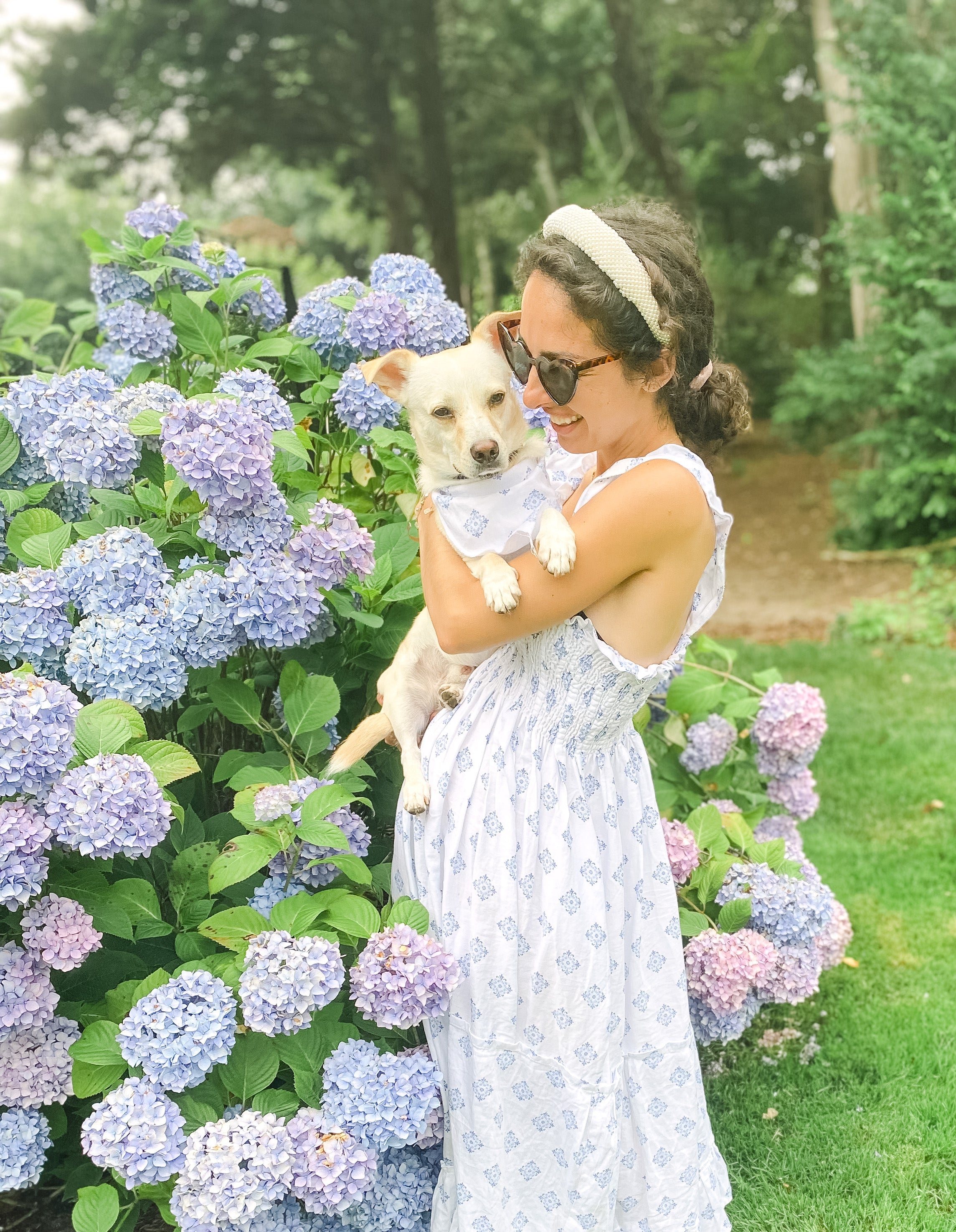 Listen In: Paris on Cara Elvira's Vlog