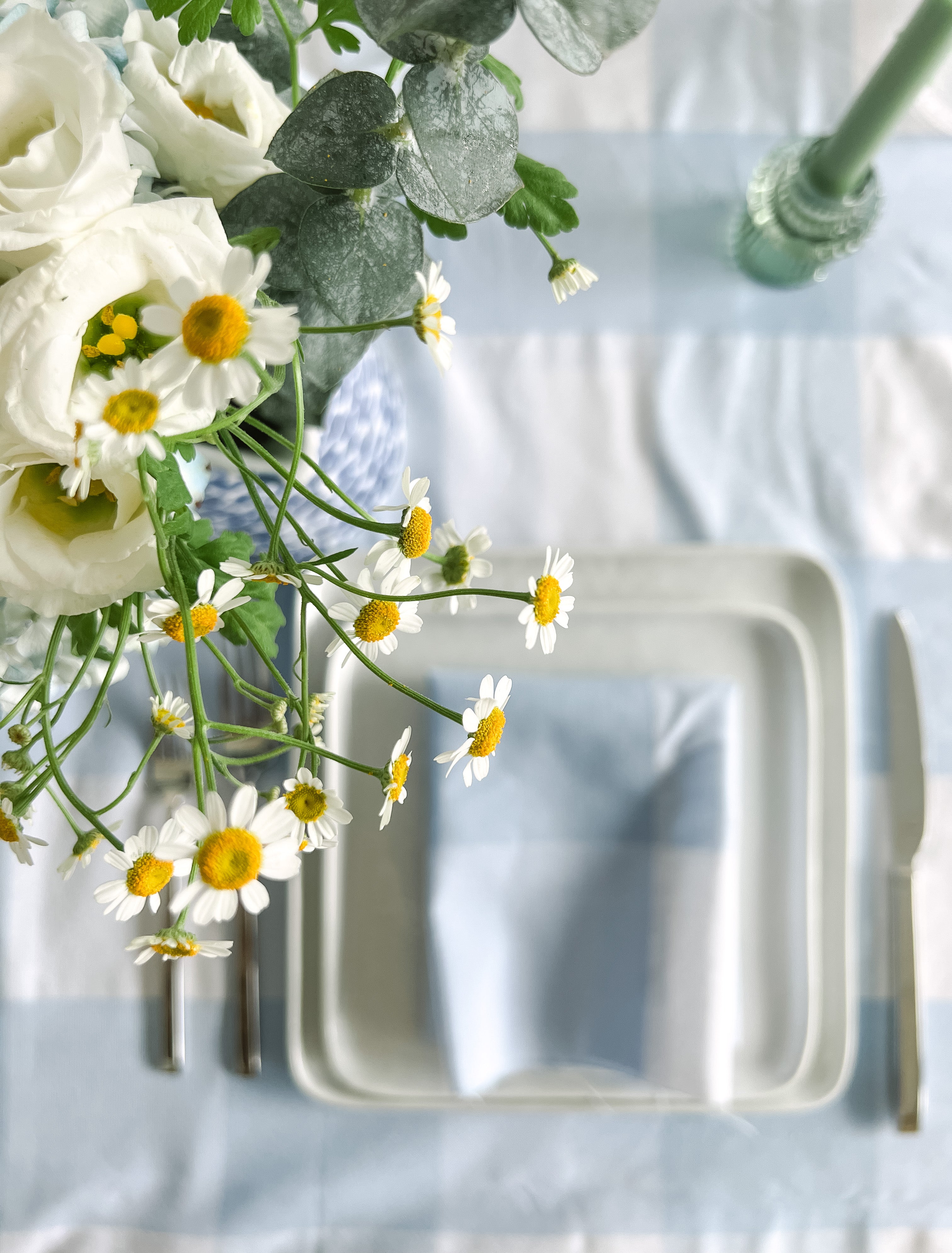 Set the Table: Easter Tablescape