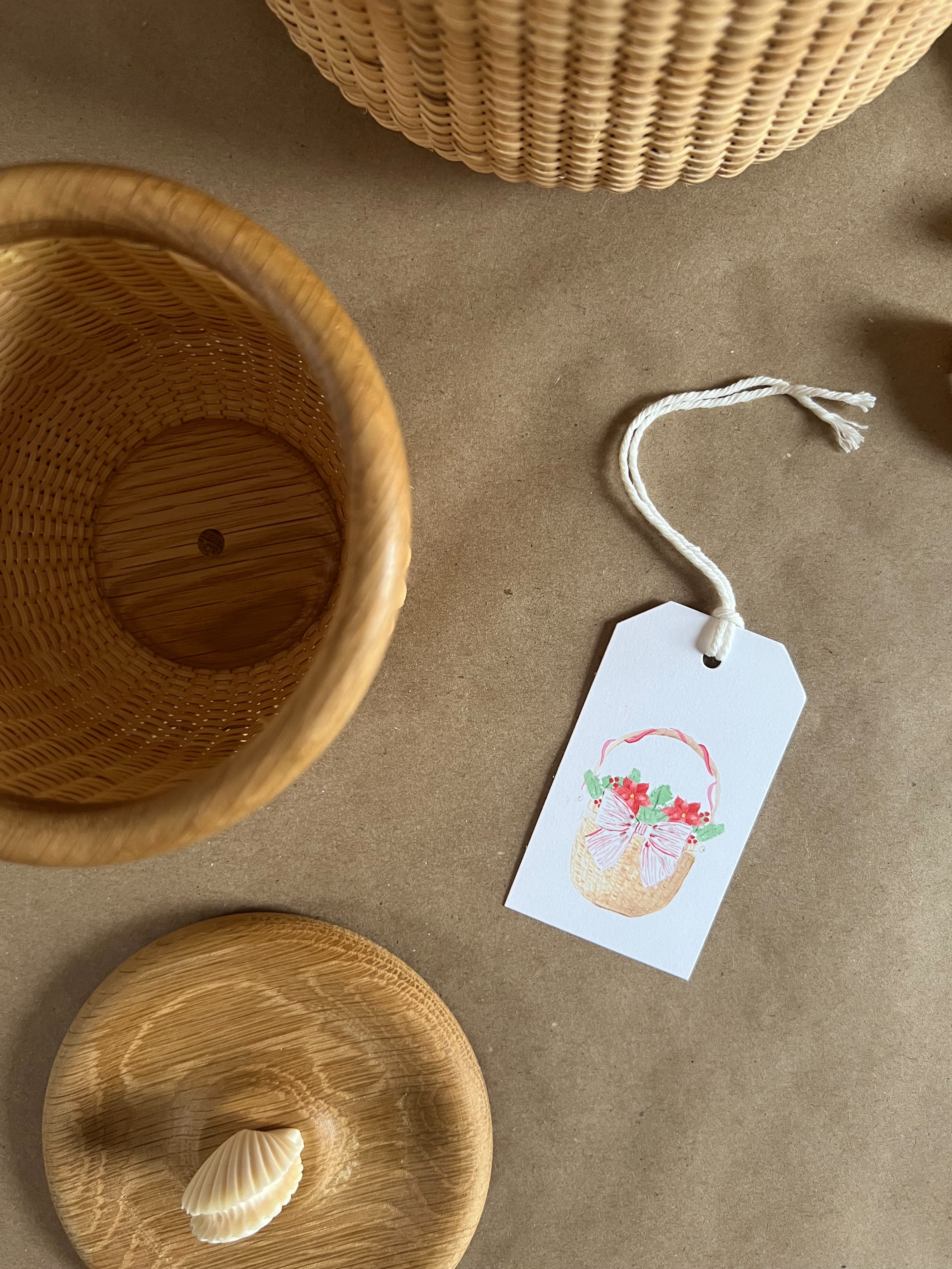 Gift Tags: Holiday Nantucket Basket