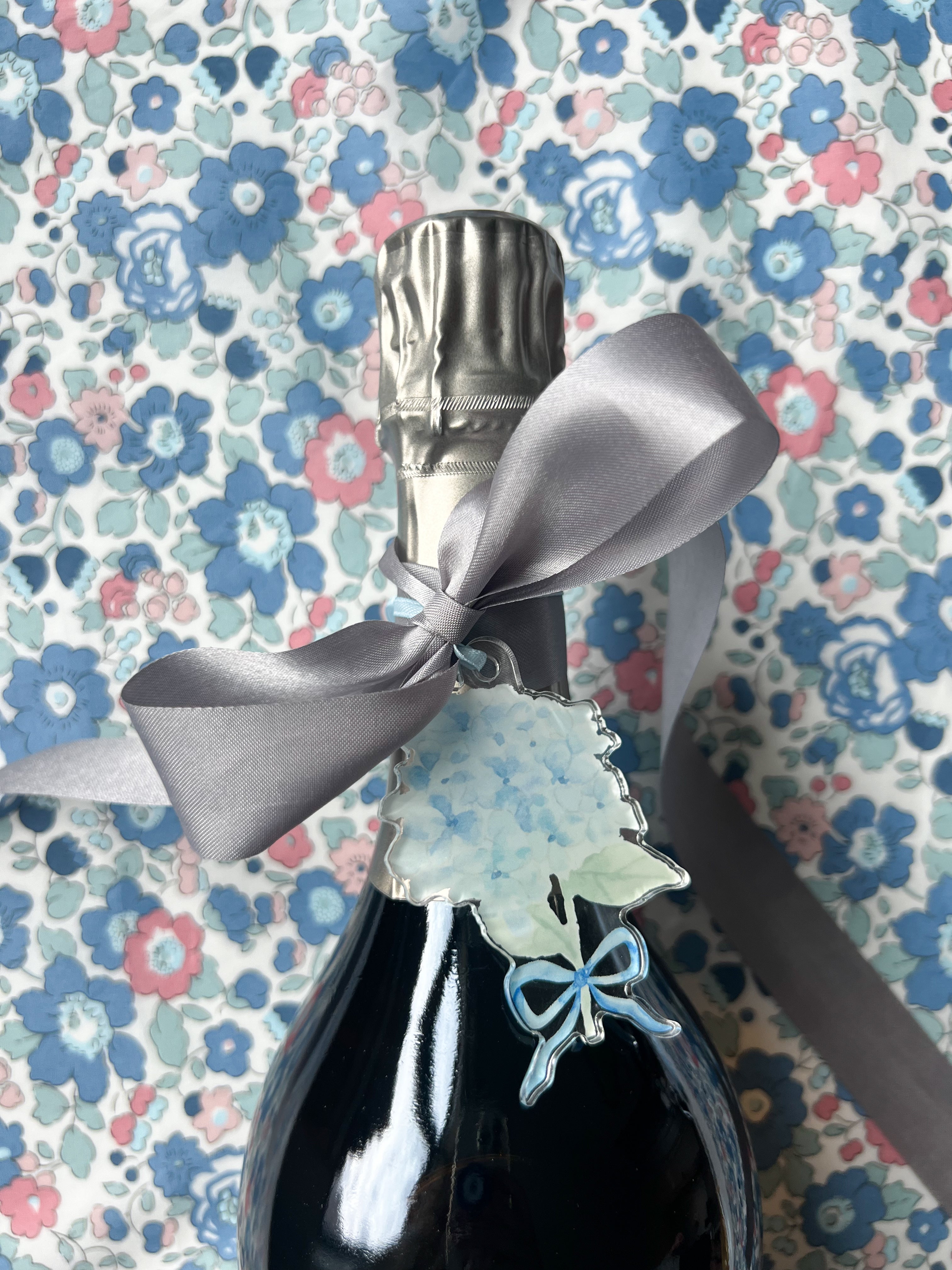 Mini Acrylic Ornament: Hydrangea